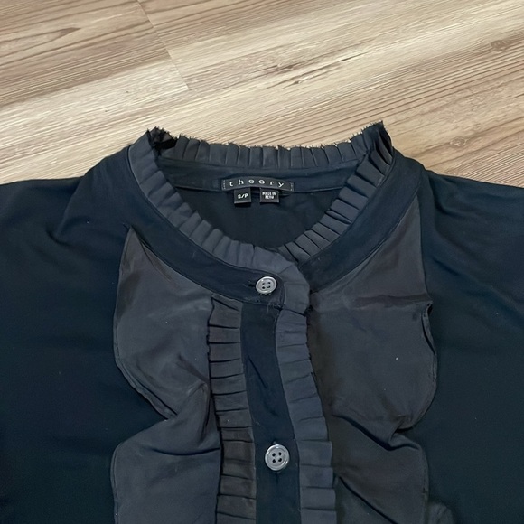 Theory Silk Ruffle trim Pima Cotton Blouse Black Size S Revolve Designer - Picture 5 of 11